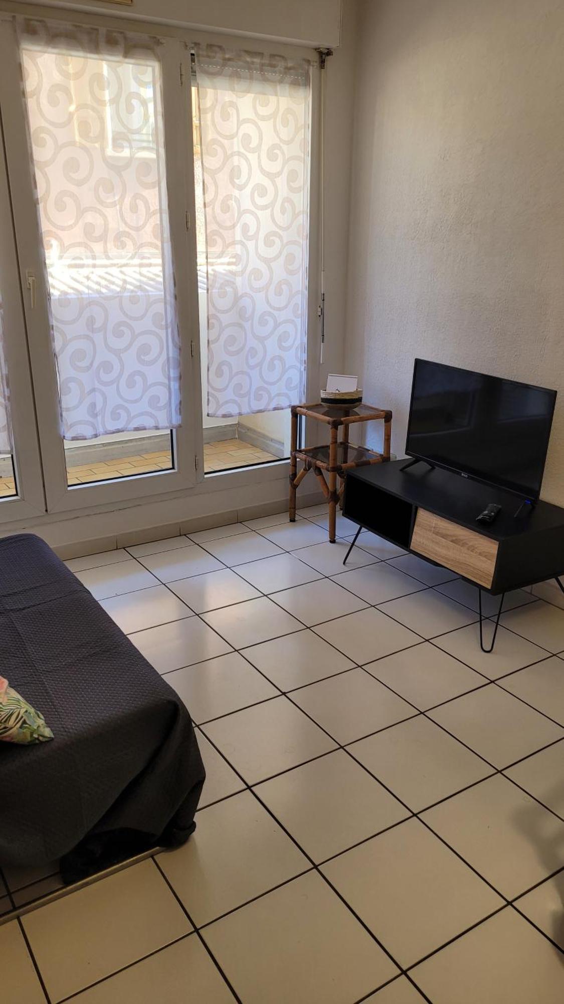 Appartement T2 Imm. La Villa D'Este 迪涅莱班 外观 照片